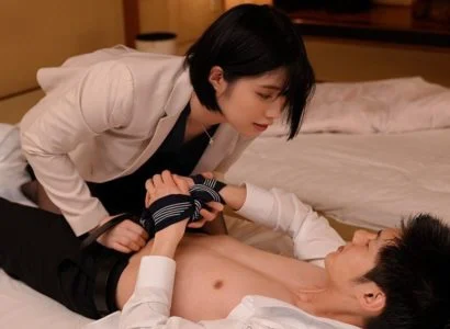 Nữ Trùm Thú Tính Ghen tị Địt Ngược Cấp Dưới Yêu Thích Xoạc Mặt Ngồi Đẫm Mồ Hôi